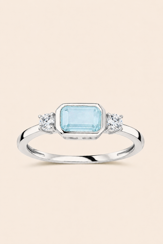 Sterling Silver Aquamarine Ring